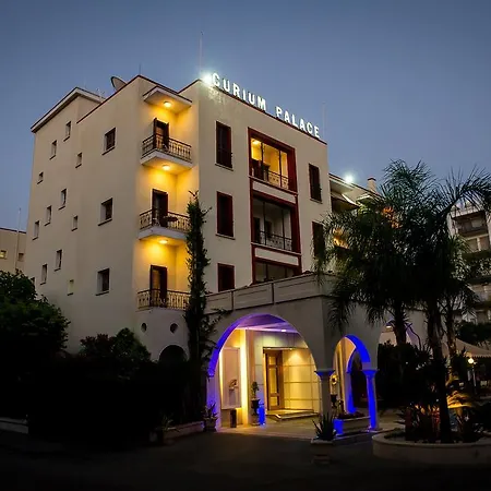 库里姆皇宫酒店
